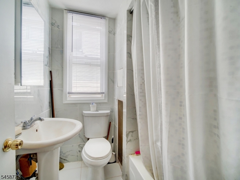 139 Richelieu Ter Property Photo 11