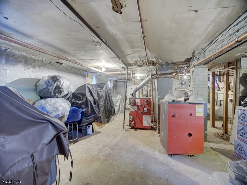 139 Richelieu Ter Property Photo 12