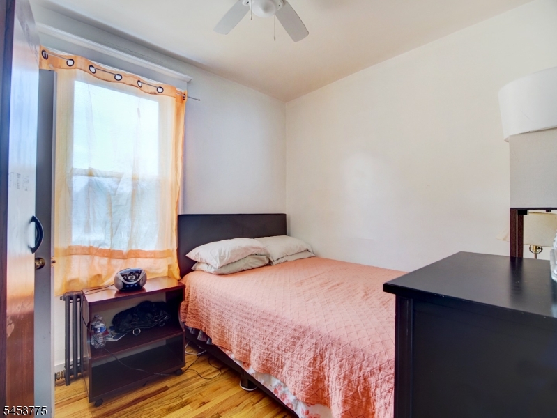 139 Richelieu Ter Property Photo 14