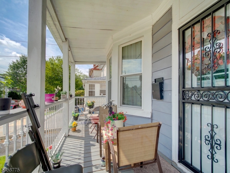 139 Richelieu Ter Property Photo 16