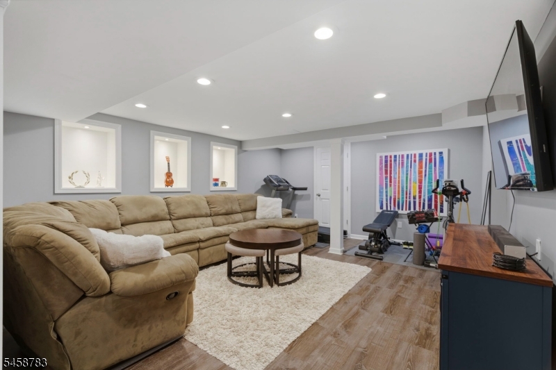 7 Aspen Dr Property Photo 2