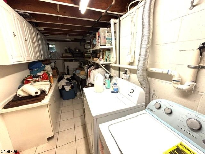 30 Woodlawn Ter Property Photo 26