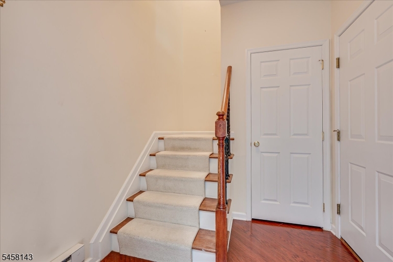 27 Taft Ln Property Photo 6