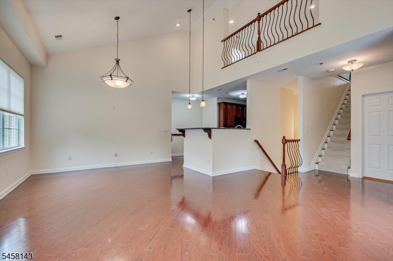 27 Taft Ln Property Photo 11