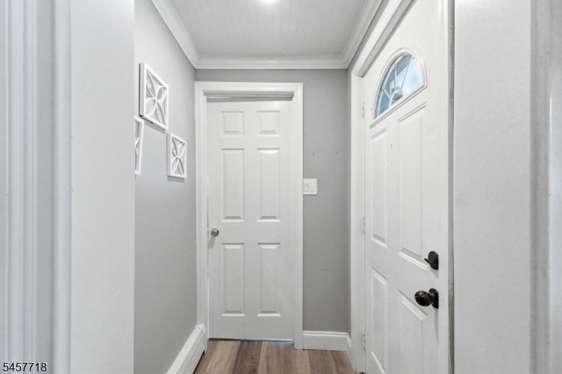 49 Oslo Dr Property Photo 4