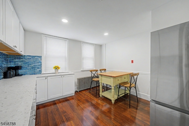 16 Jaqui Ave Property Photo 12