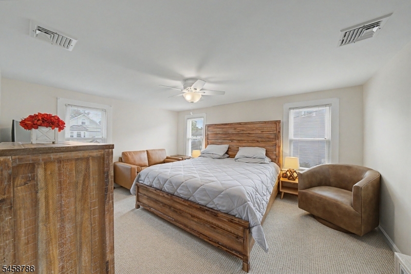 16 Jaqui Ave Property Photo 21