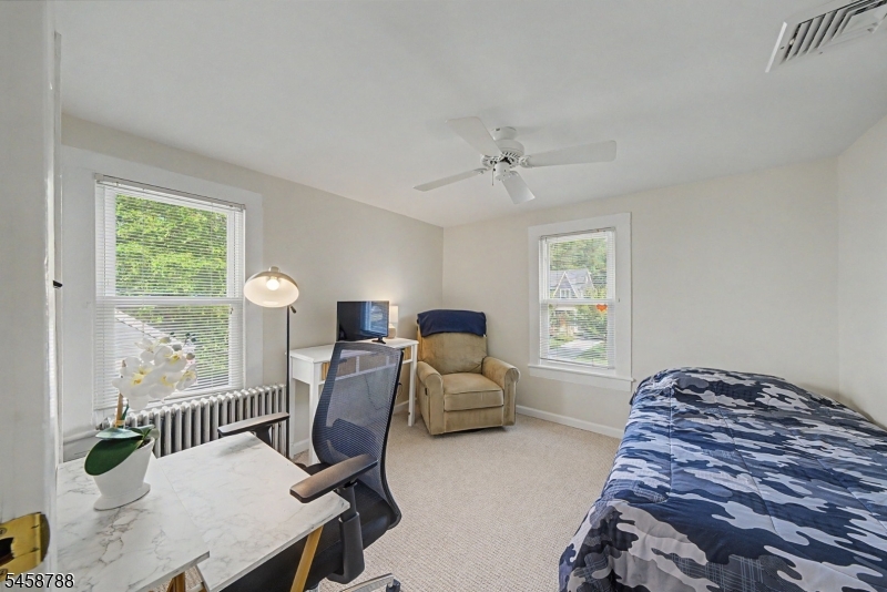 16 Jaqui Ave Property Photo 23