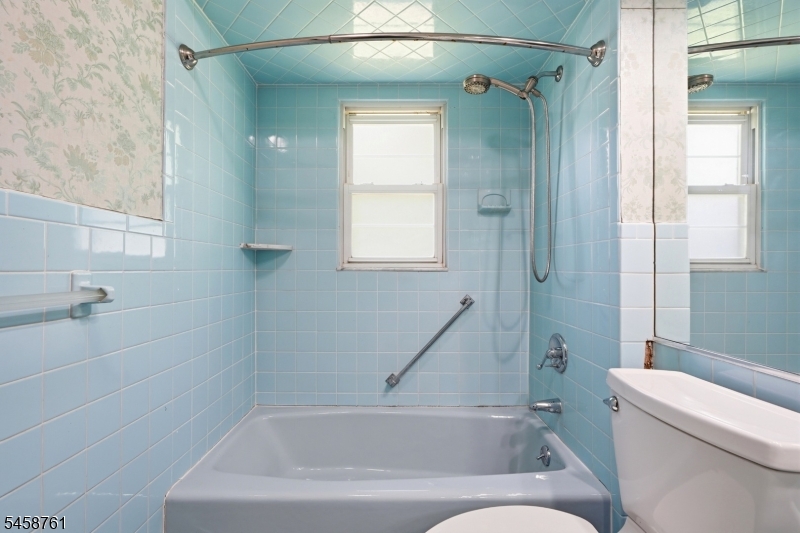 14 Ford Hill Rd Property Photo 17
