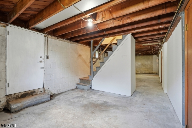 14 Ford Hill Rd Property Photo 20