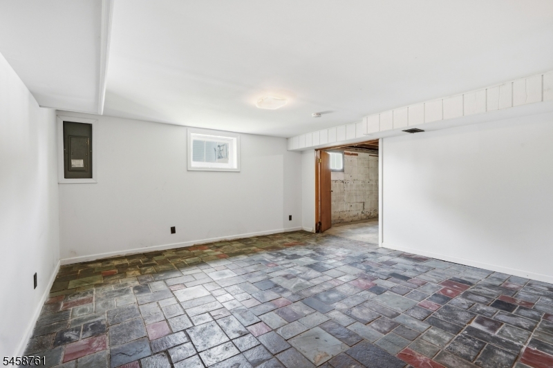 14 Ford Hill Rd Property Photo 24