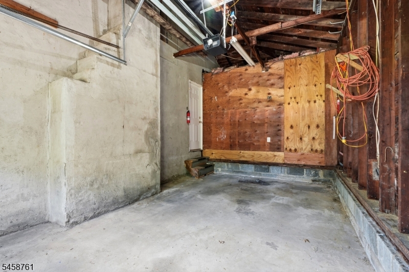 14 Ford Hill Rd Property Photo 25