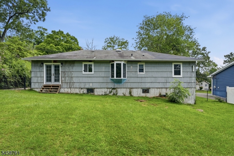 14 Ford Hill Rd Property Photo 28