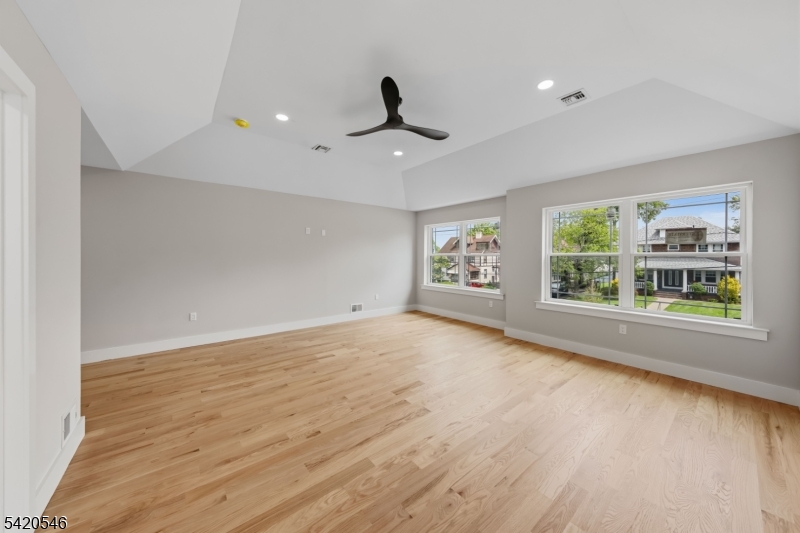 72 Hillside Rd Property Photo 15