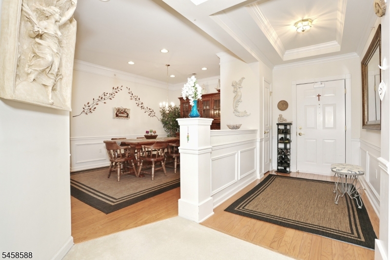 8414 Warrens Way Property Photo 7