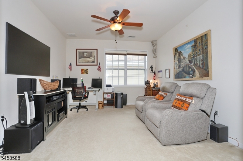 8414 Warrens Way Property Photo 10