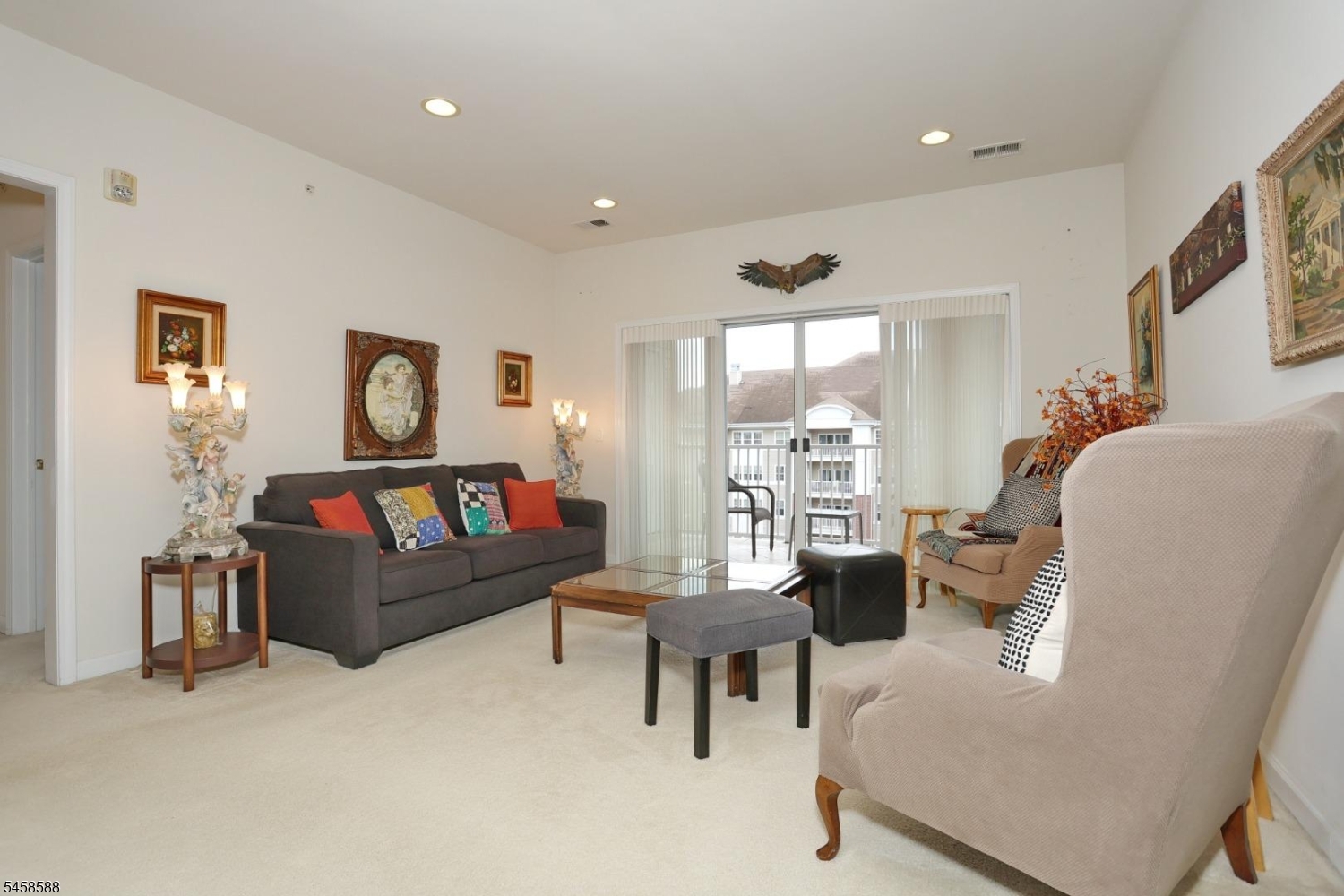 8414 Warrens Way Property Photo 11