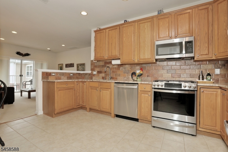 8414 Warrens Way Property Photo 16