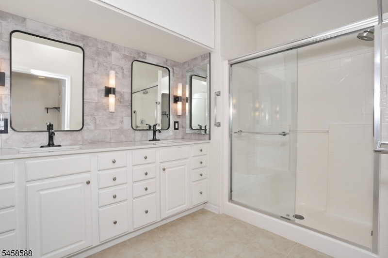 8414 Warrens Way Property Photo 24
