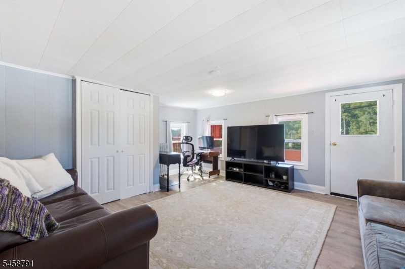 14 Mount Hope Rd Property Photo 10