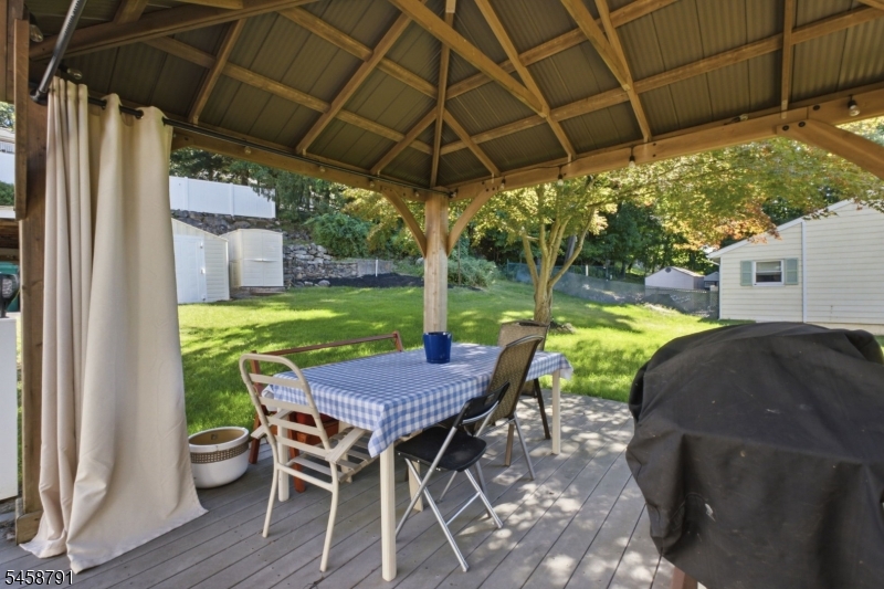 14 Mount Hope Rd Property Photo 32