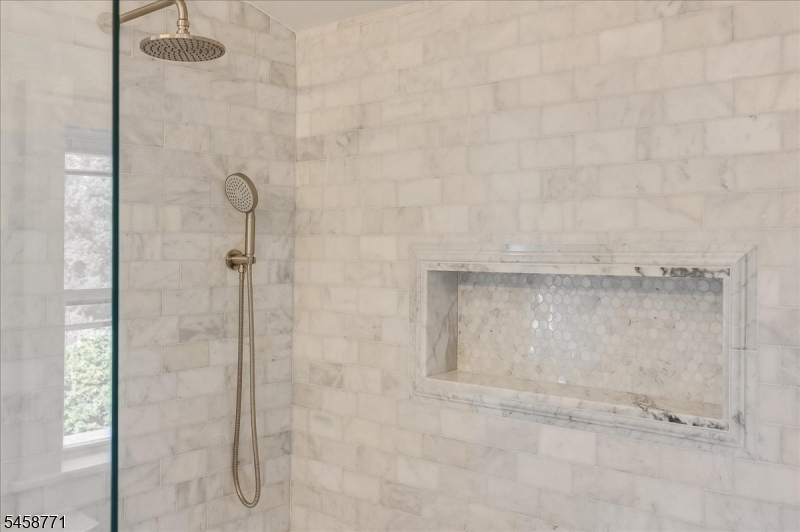 7 Hazelwood Rd Property Photo 31