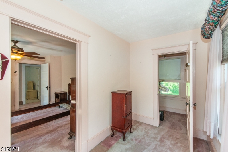 163 W Main St Property Photo 27
