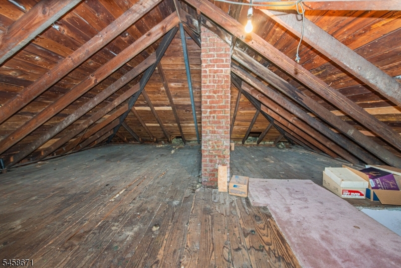 163 W Main St Property Photo 32