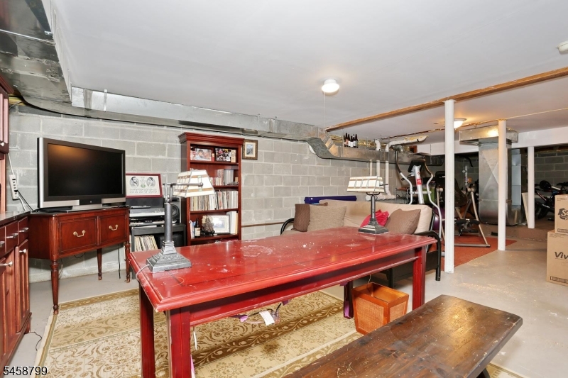121 Magee Rd Property Photo 34