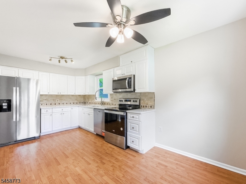 26 Kynor Ave Property Photo 6