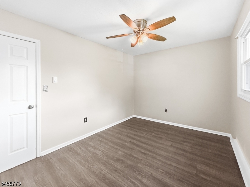 26 Kynor Ave Property Photo 16