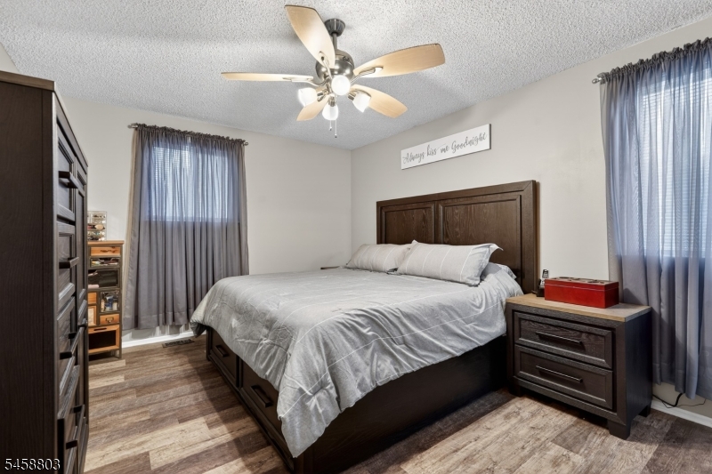 100 Coachman Dr Property Photo 19