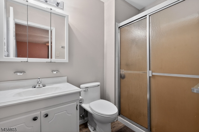 100 Coachman Dr Property Photo 26