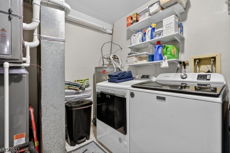 100 Coachman Dr Property Photo 28