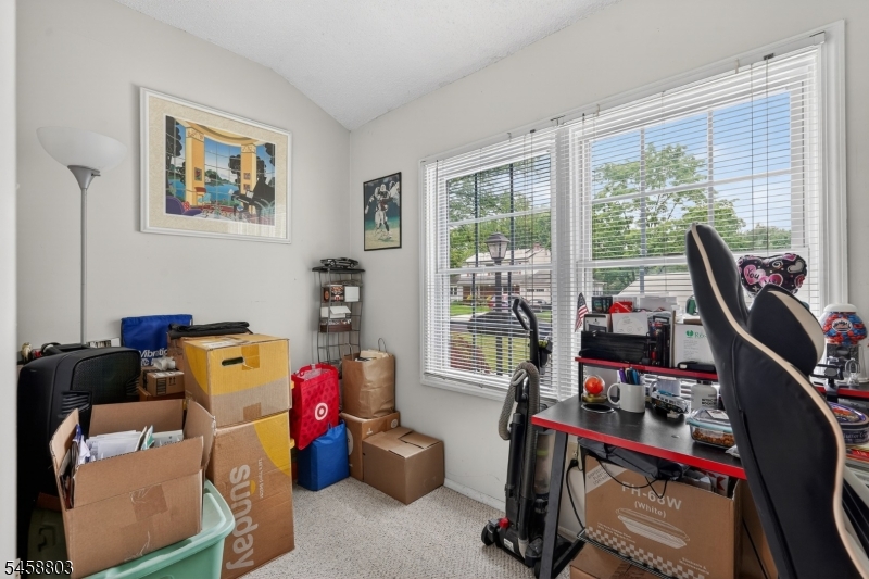 100 Coachman Dr Property Photo 29