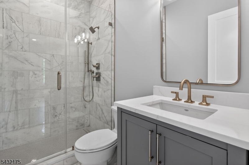 2 Ravinn Lane Property Photo 22