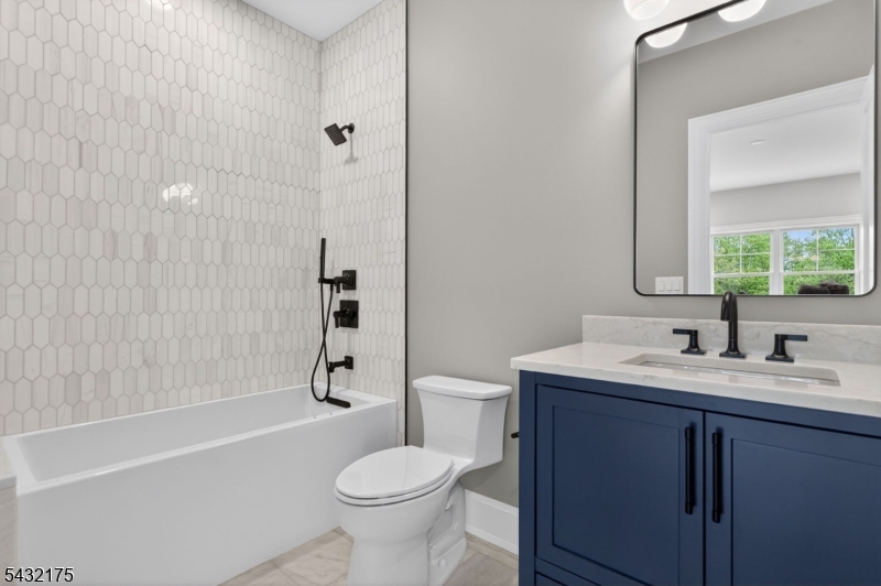 2 Ravinn Lane Property Photo 25