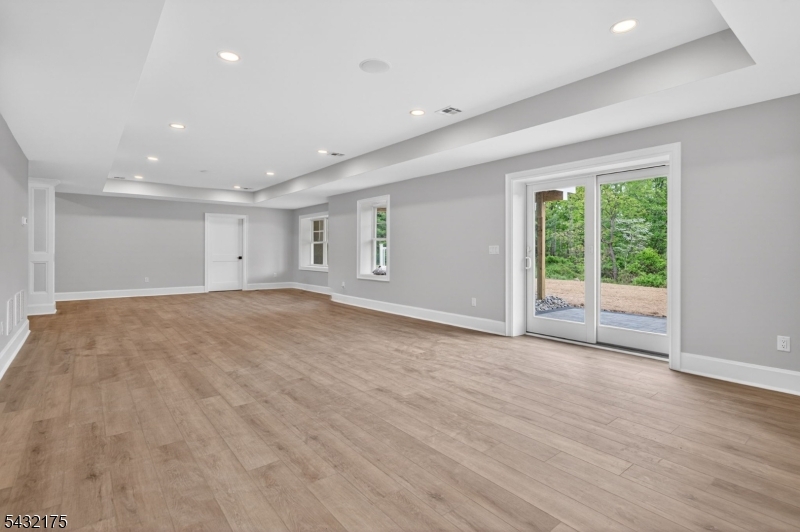 2 Ravinn Lane Property Photo 33