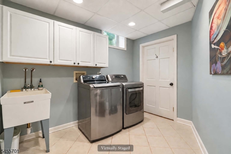 176 Canoe Brook Pkwy Property Photo 28