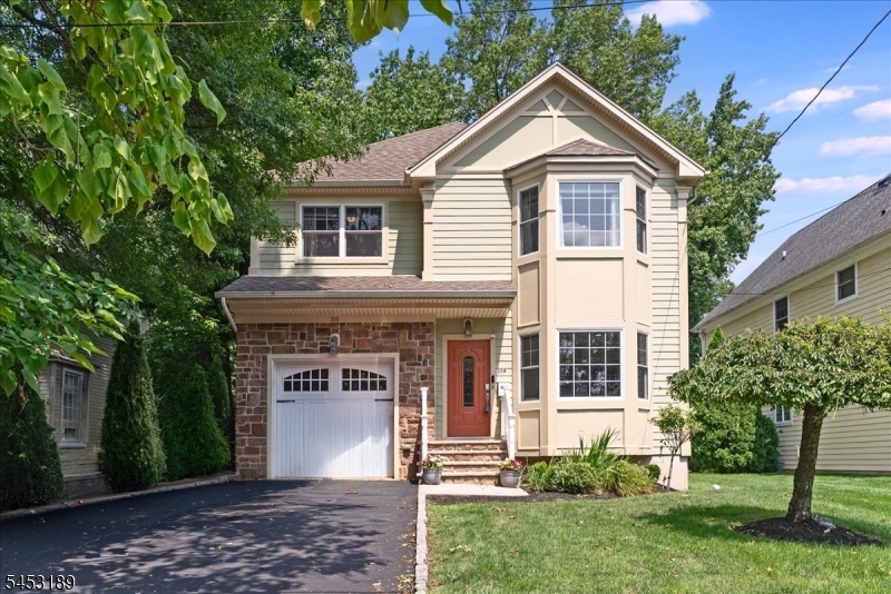 308 N Scotch Plains Ave Property Photo 2
