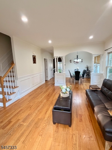 308 N Scotch Plains Ave Property Photo 3