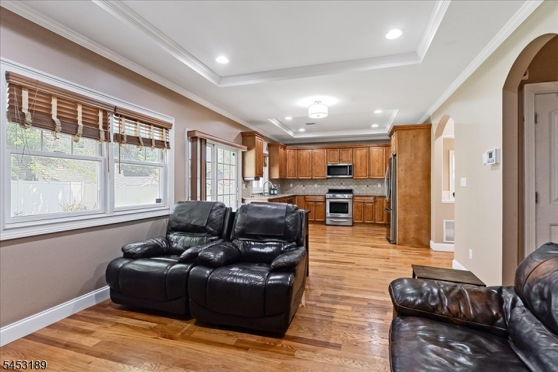 308 N Scotch Plains Ave Property Photo 12