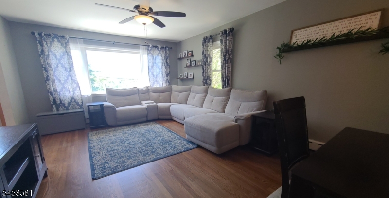 52 Hillside Ave Property Photo 4