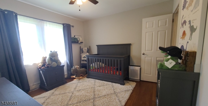 52 Hillside Ave Property Photo 16