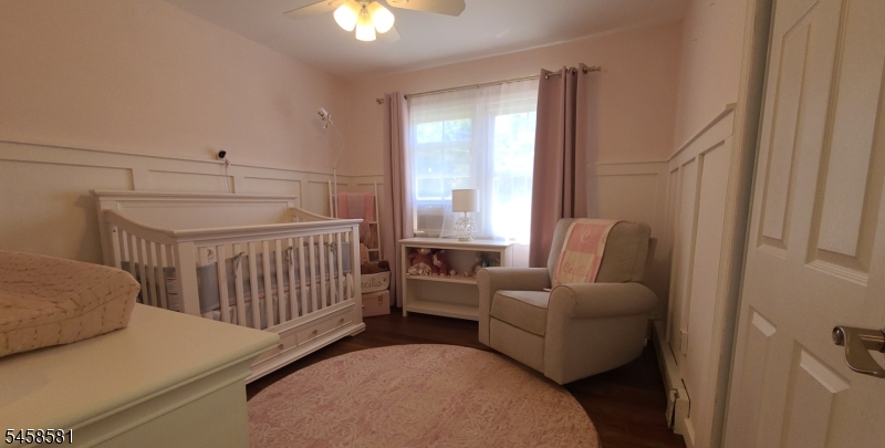 52 Hillside Ave Property Photo 17
