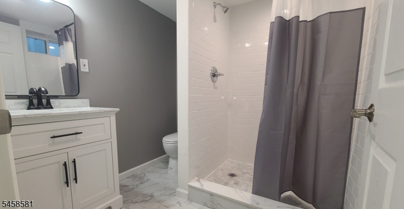 52 Hillside Ave Property Photo 22