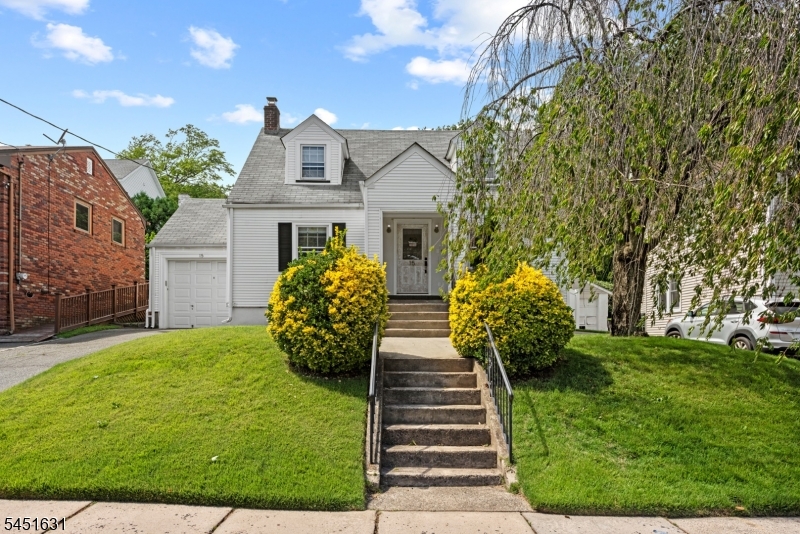 15 Edison Ave Property Photo 45