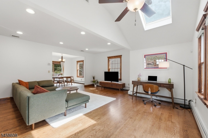 26 Myrtle Ave Property Photo 6
