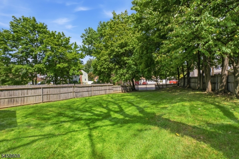 26 Myrtle Ave Property Photo 30