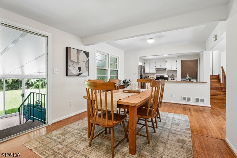 30 James St Property Photo 10